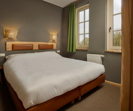 Comfort Room (sleeps 6)